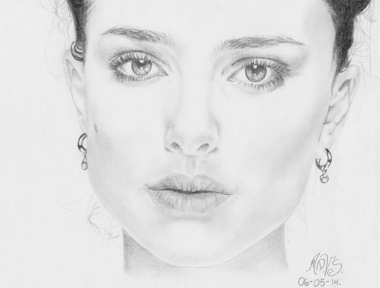 dibujo de natalie portman (2).jpg