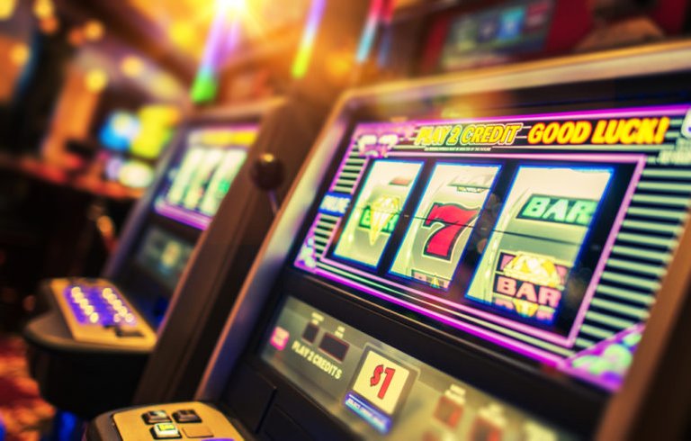 step-by-Step-Easy-How-to-Win-Gambling-Play-Slots-Online.jpg