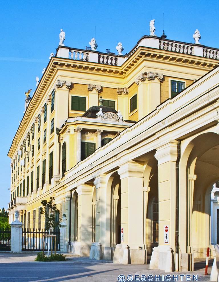 schloss-detail.jpg