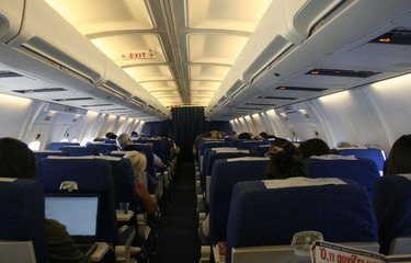 inside-a-plane-1449066.jpg