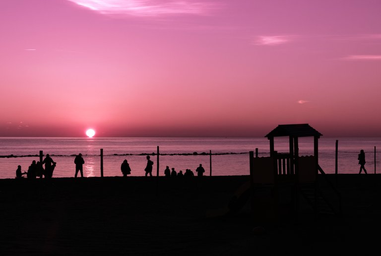 Mare Ostia tramonto.jpg