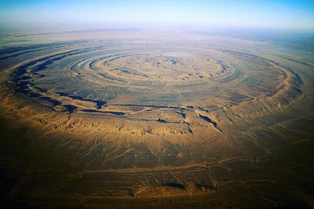 The_Richat_Structure_Mauritania.jpg