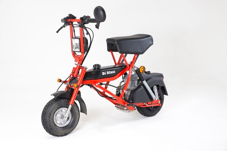 Folding-moped-R7E-1.jpg