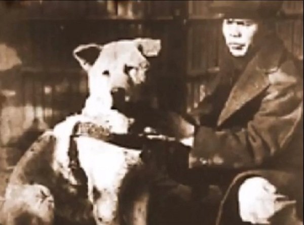 Hachiko_owner2.jpg