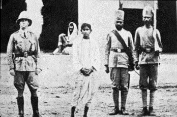 Bengali_revolutionary_Khudiram_Bose_under_guard..jpg