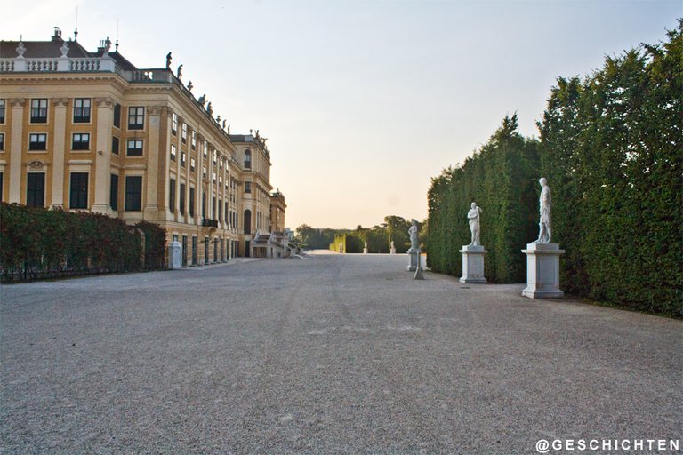 schloss-vhv.jpg