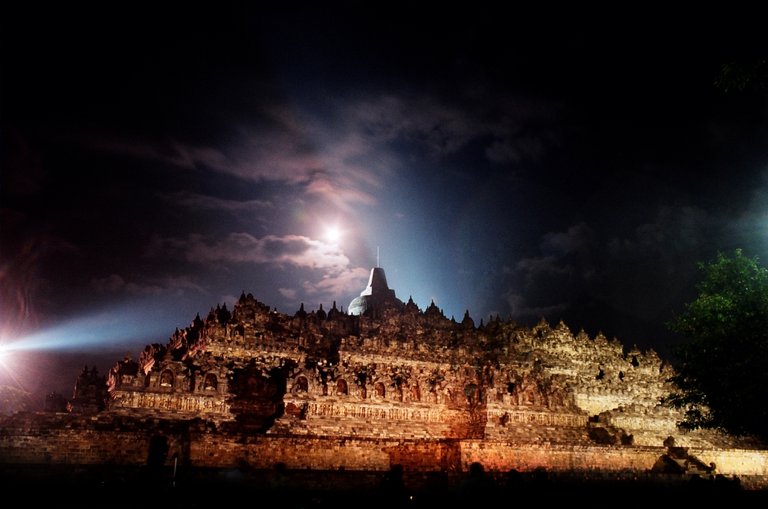 Light In Borobudur.jpg