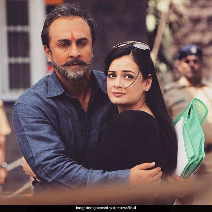 sanju-review-instagram_625x300_1530262574658.jpg