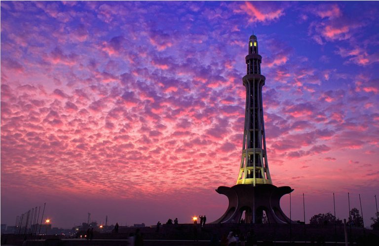 minar-e-pakistan-evening.jpg