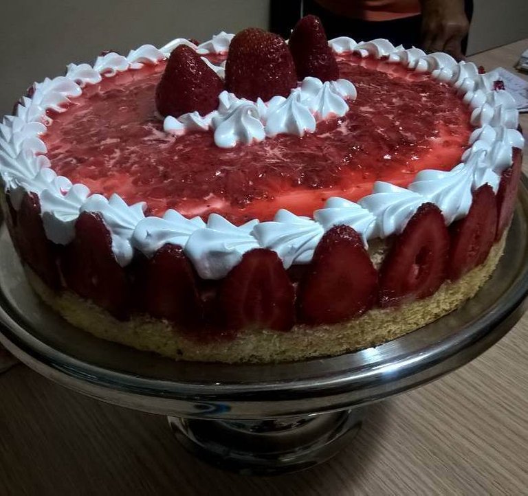 torta de fresa.jpg