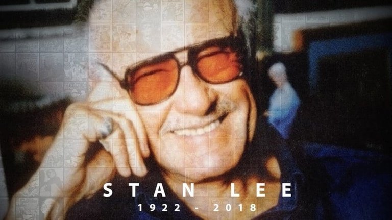 Stan-Lee-a-990x556.jpg