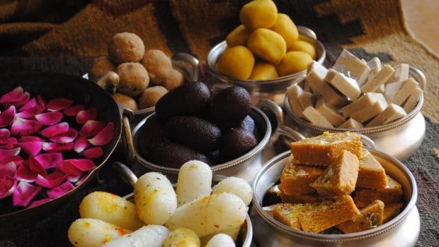 north-indian-sweets_620x350_81477296088.jpg