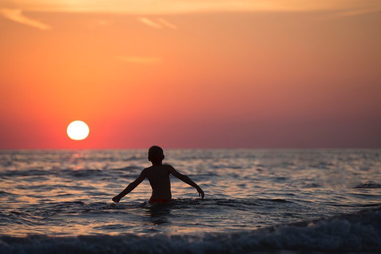 beach-boy-child-165506.jpg