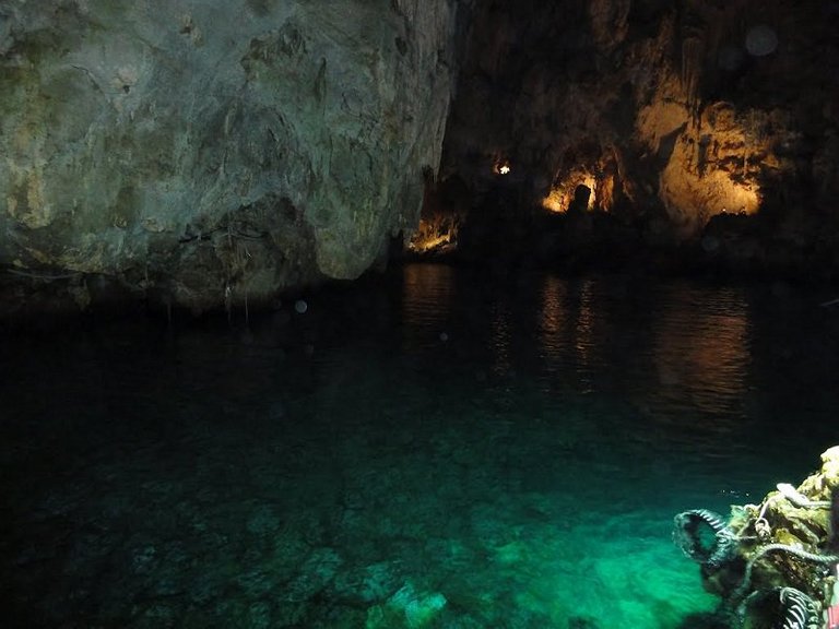 blue-grotto-emerald.jpg