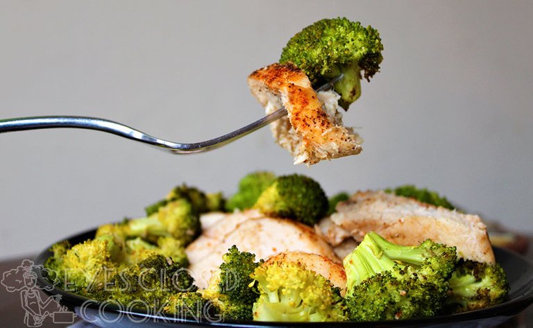 EyesClosedCooking-BakedChickenBroccoli---05.jpg