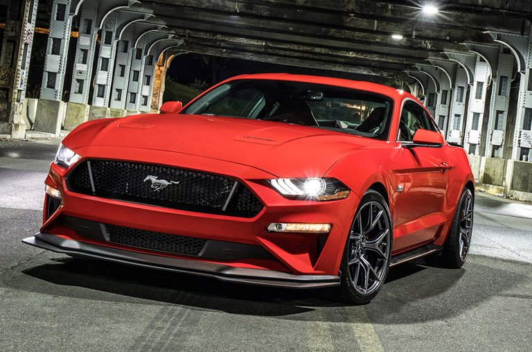 mustang gt 2018.jpg