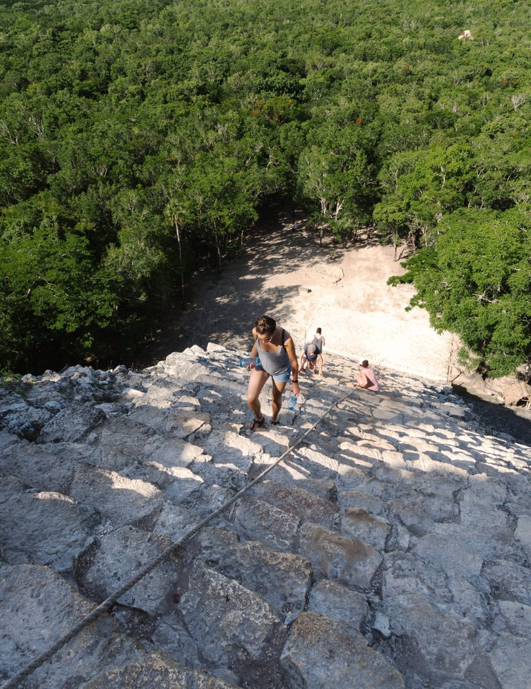 P7040479-climbing-coba.jpg