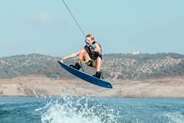 WAKEBOARD-640x426.jpg