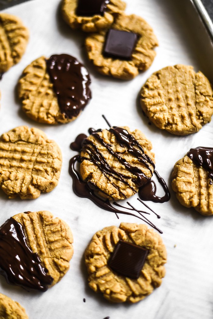 Chocoalte Dipped Peanut Butter Cookies (V+GF)-4.jpg