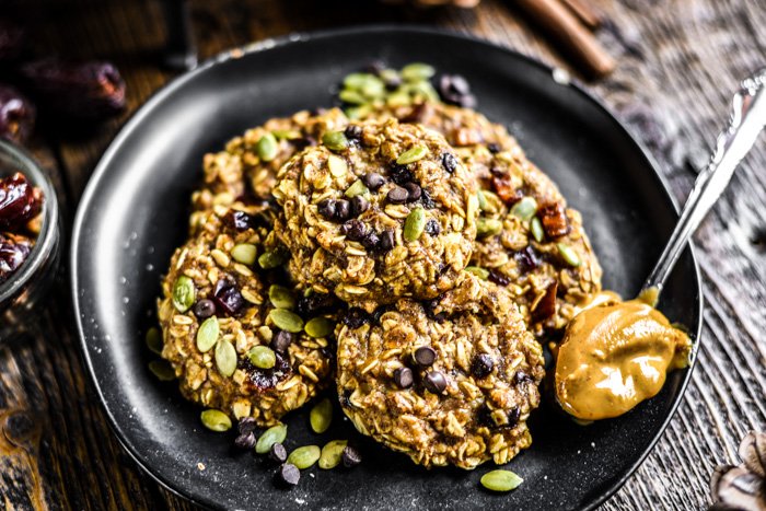 Healthy 6-Ingredient Oatmeal PB Banana Cookies-5.jpg