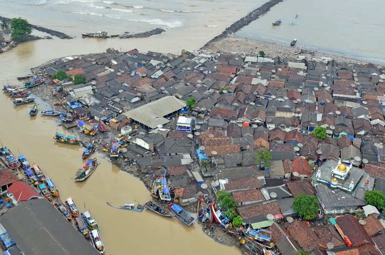 4-kader-golkar-bekasi-korban-tsunami-banten-belum-ditemukan-8qeuymViLV.jpg