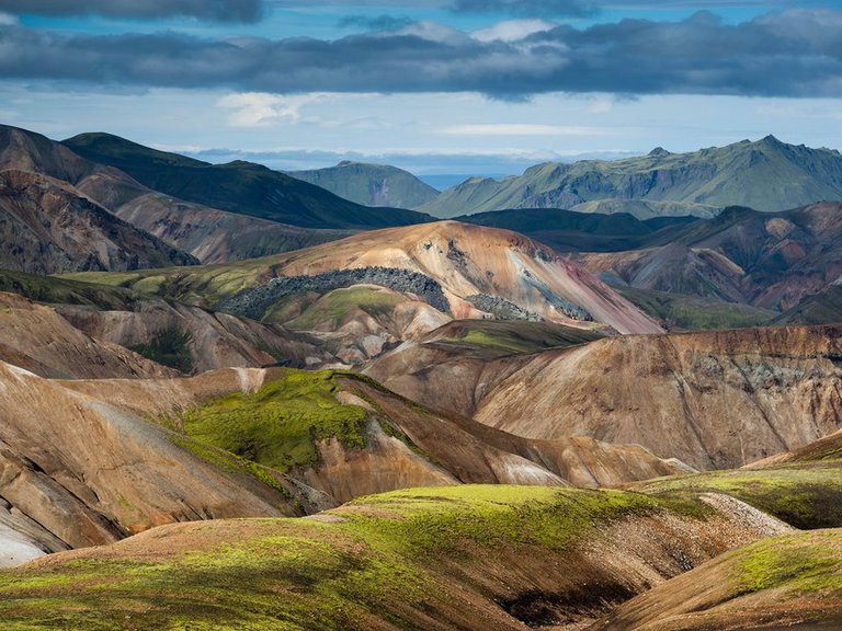 landmannalaugar-iceland-cr-getty.jpg