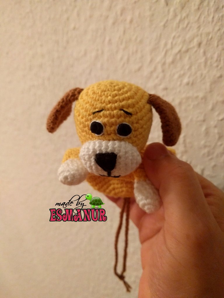 dog crochet amigurumi key pendant