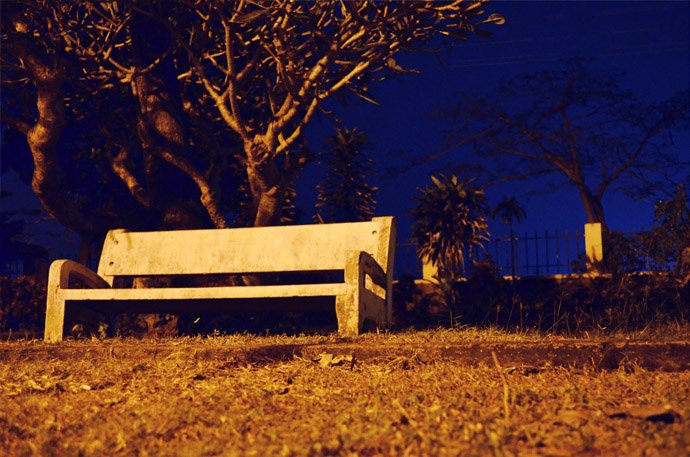 bench_free_photo.jpg
