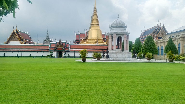 Grand Palace.jpg