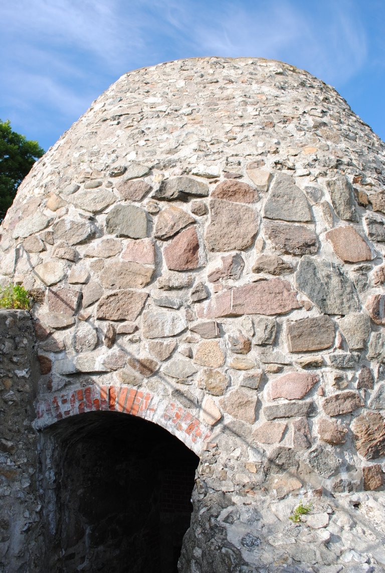 limestone-oven_5873501584_o (FILEminimizer).jpg