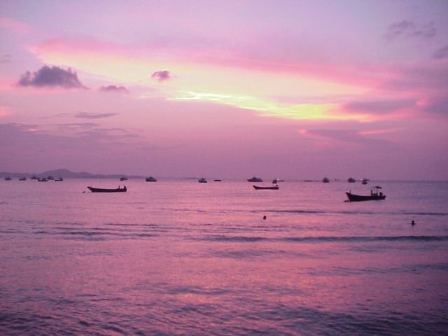 pattaya_purplesunset.jpg