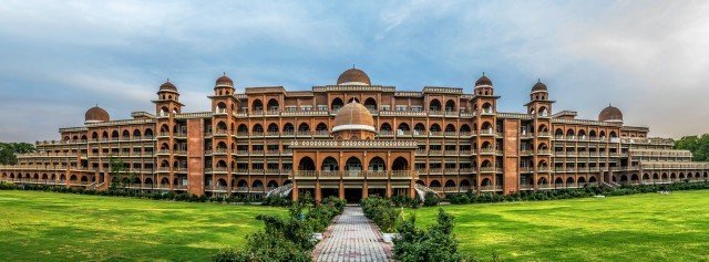 Islamia_College_University_Peshawar-640x237.jpg