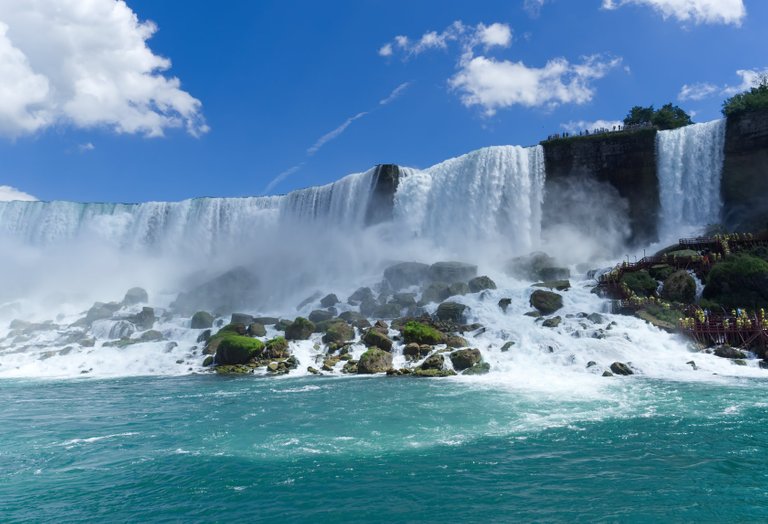 P8182633-niagara-falls-from-below.jpg