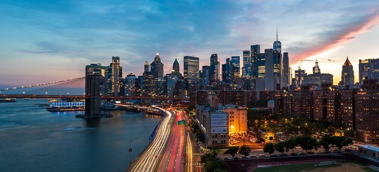 blue hour manhattan fdr drive on manhattan bridge