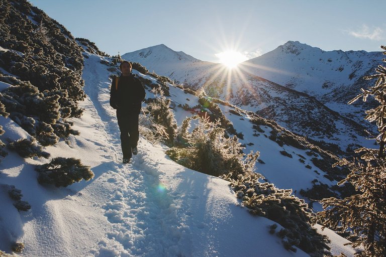   Author of the article descending from Kasprowy Wierch, 2016 Winter. Photo by Arūnė Mey [CC BY-SA 4.0], via Palmtree.life