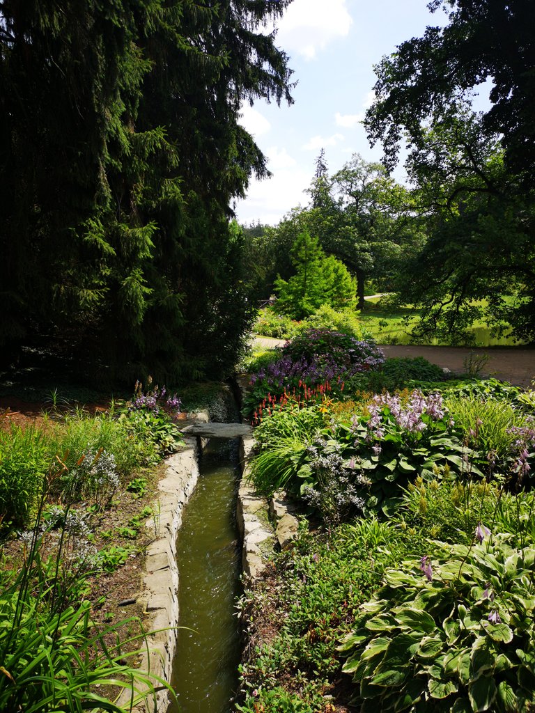 Pruhodnice park