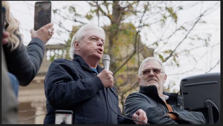 David Icke Speaking At World Freedom Rally In Birmingham