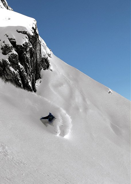 Tove Skiing