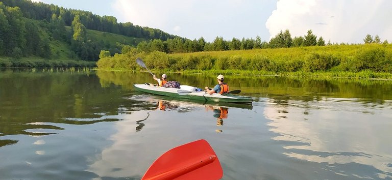 Canoe passengers
