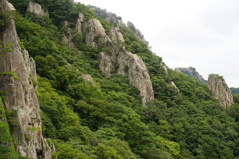 Daedunsan Mountain (5).JPG