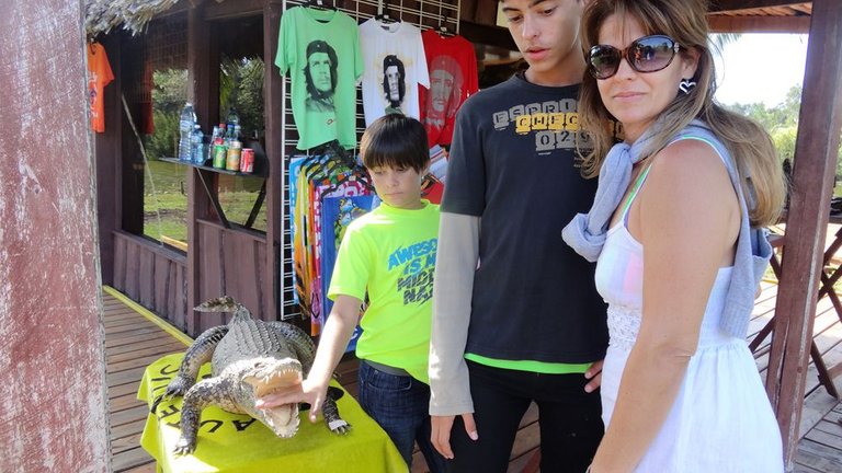 Tienda de souvenirs.jpg