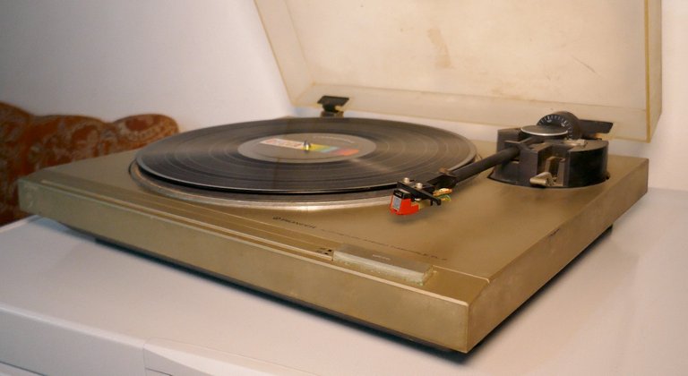 Pioneer silver side.jpg
