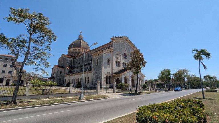 Church1.jpg