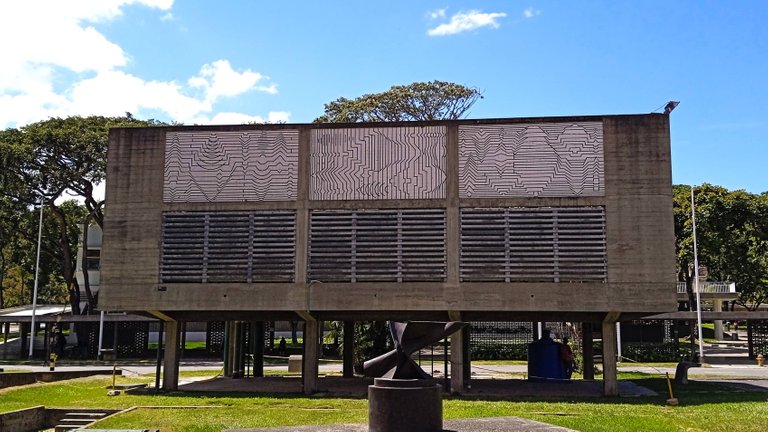 UCV 16.jpg