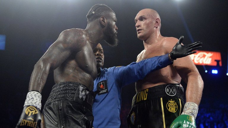 Web-211008-Tyson-Fury-Deontay-Wilder-star.jpg