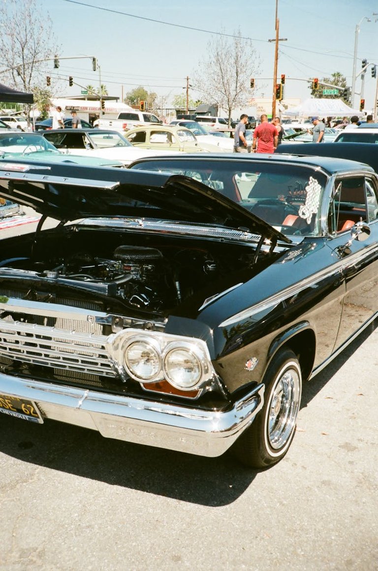 free-photo-of-a-vintage-chevrolet-impala-on-the-parking-lot.jpeg