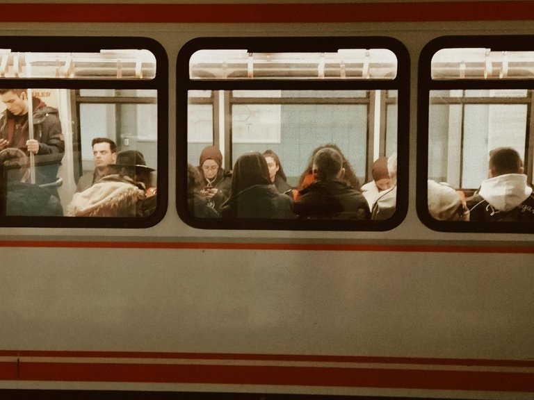 free-photo-of-photo-of-people-inside-the-train.jpeg