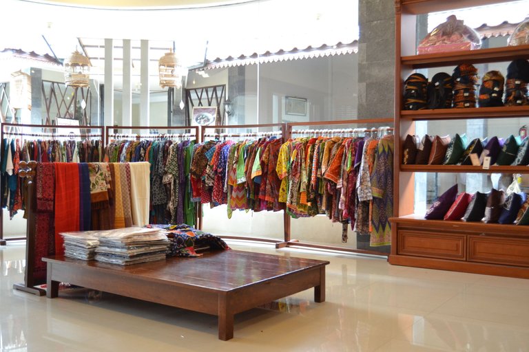 Batik Gallery