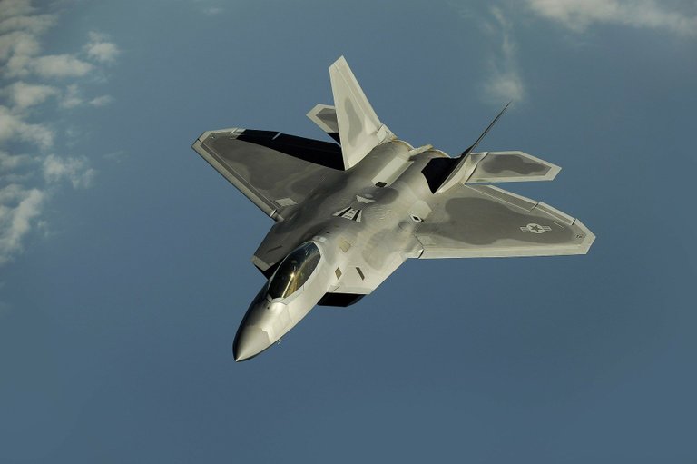 f22.jpg