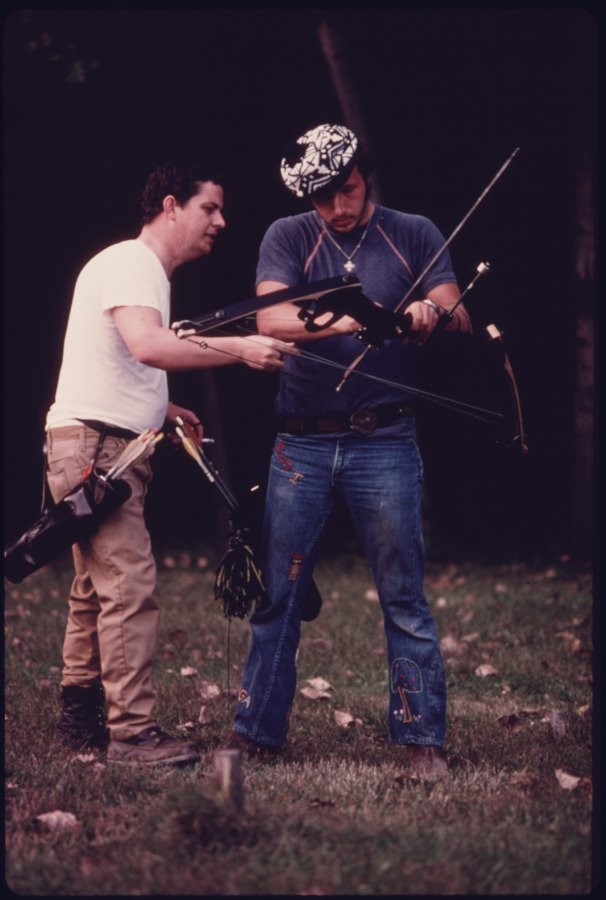 BOWMEN_ZEROING_IN_THEIR_EQUIPMENT_PRIOR_TO_HUNTING,_USING_PRIVATE_FACILITIES_AT_THE_AGOCA_BOWMEN,_INC.,_FIELD_COURSE NARA public.jpg